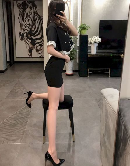 日本老师撩裙子打屁股的视频_1080P动漫免费观看