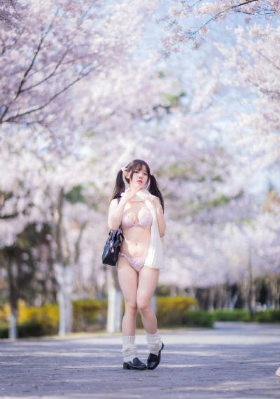 杨思敏全身裸体毛片看_HD日韩电影在线