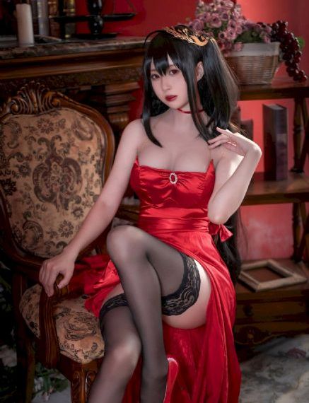 欧美偷拍第一页_在线观看免费版