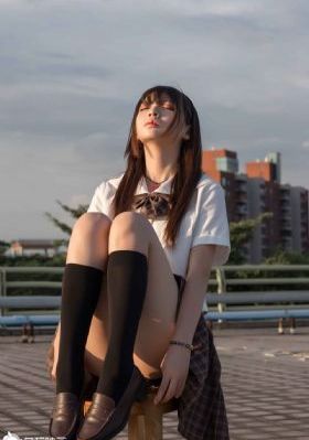 久久综合三级电影院_1080免费在线播放
