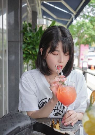 五月天国产成人av免费观看_720在线观看