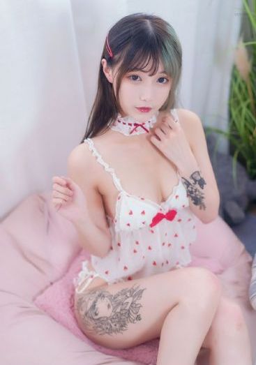 天天操天_完整版在线观看