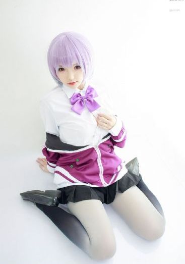 被老头驯服的日本人妻_720BD在线观看