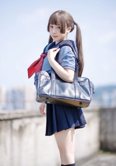 女自慰喷水免费观看www_高清电影免费在线