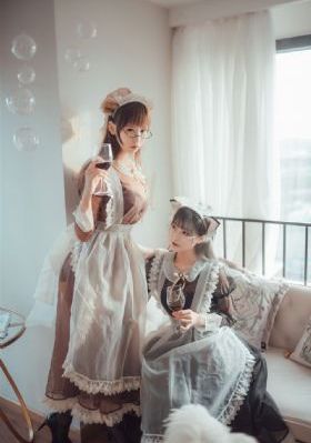 坐在男人嘴上让他添在线视频_DVD全集免费播放